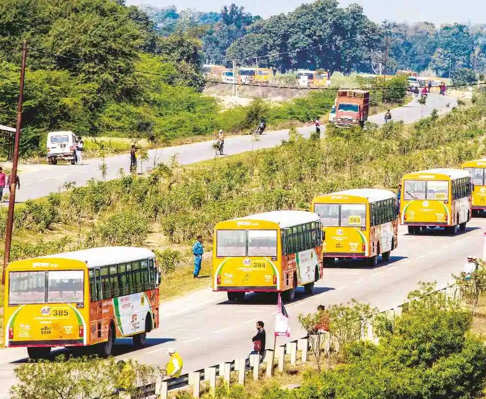 How to Reach Prayagraj via Buses in Maha Kumbh Mela 2025 Prayagraj